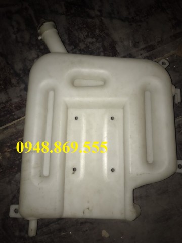 Bình nước phụ xe Shacman
