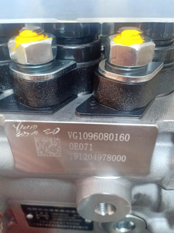 Bơm cao áp xe tải howo 371, 375, 420, 380
