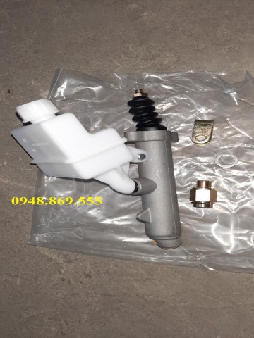 Tổng côn trên Shacman M3000