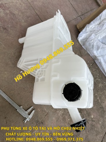 Bình nước phụ auman FV400 GTL H4130410004A0