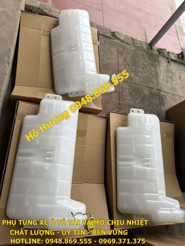 Bình nước phụ Shacman X3000