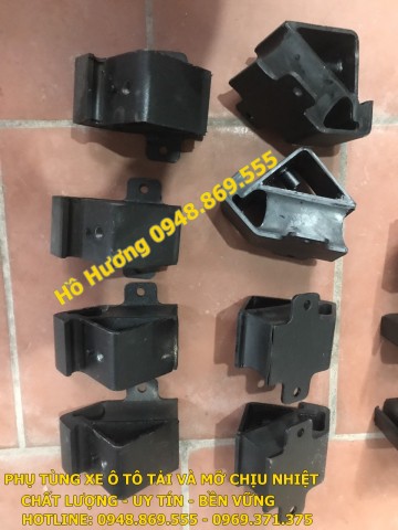 Cao su chân máy howo V7G, CAMC, T7H