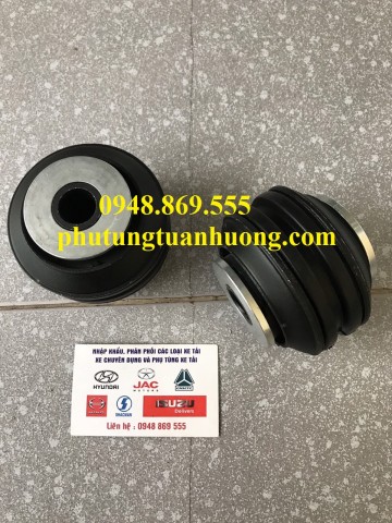 Cao su trục lật cabin Howo