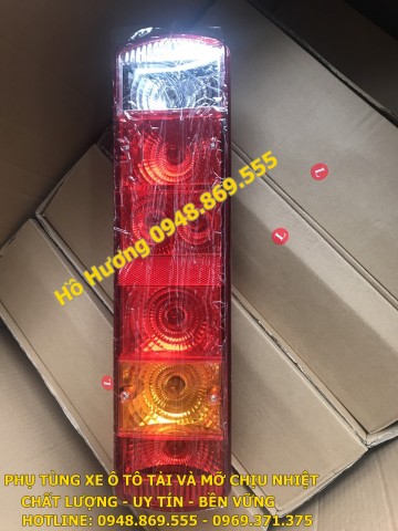Đèn hậu HOWO 371