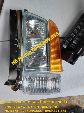 Đèn pha xe tải Chiến Thắng
