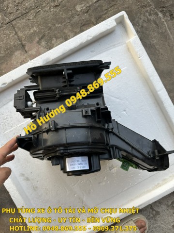 Mô tơ quạt điều hoà Howo 8 tấn