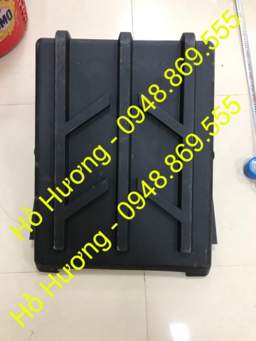 Nắp bình ắc quy Dongfeng 3703138-k1001