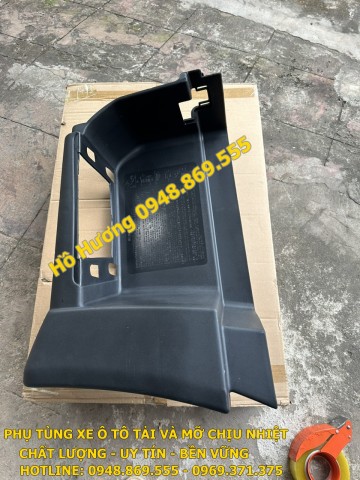 Ốp bậc lên xuống Howo A7