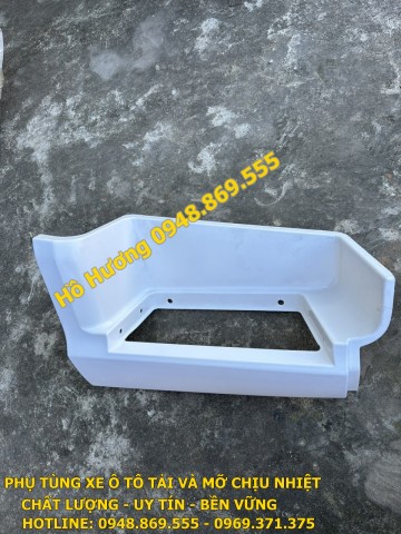 Ốp bậc lên xuống Howo Max 460HP
