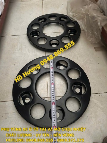Ốp lazzang xe tải 10 lỗ tắc kê tâm lỗ 34.5cm