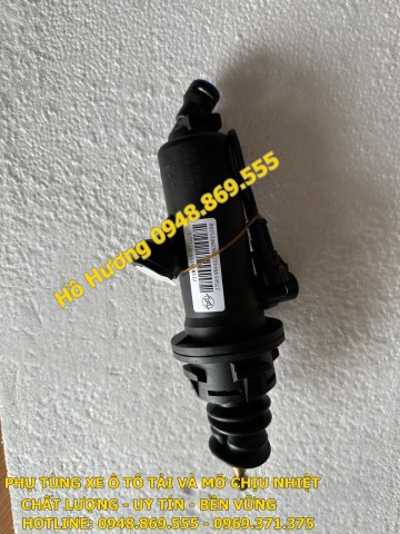 Tổng côn trên Howo T5G 711W30115-6251
