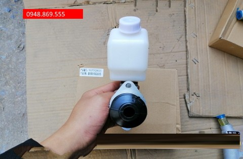 Tổng côn trên xe tải Howo