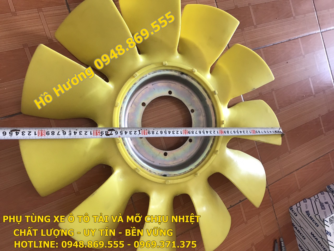 canh qua dong co dongfeng 4 chan 1308060 T0500 (1)