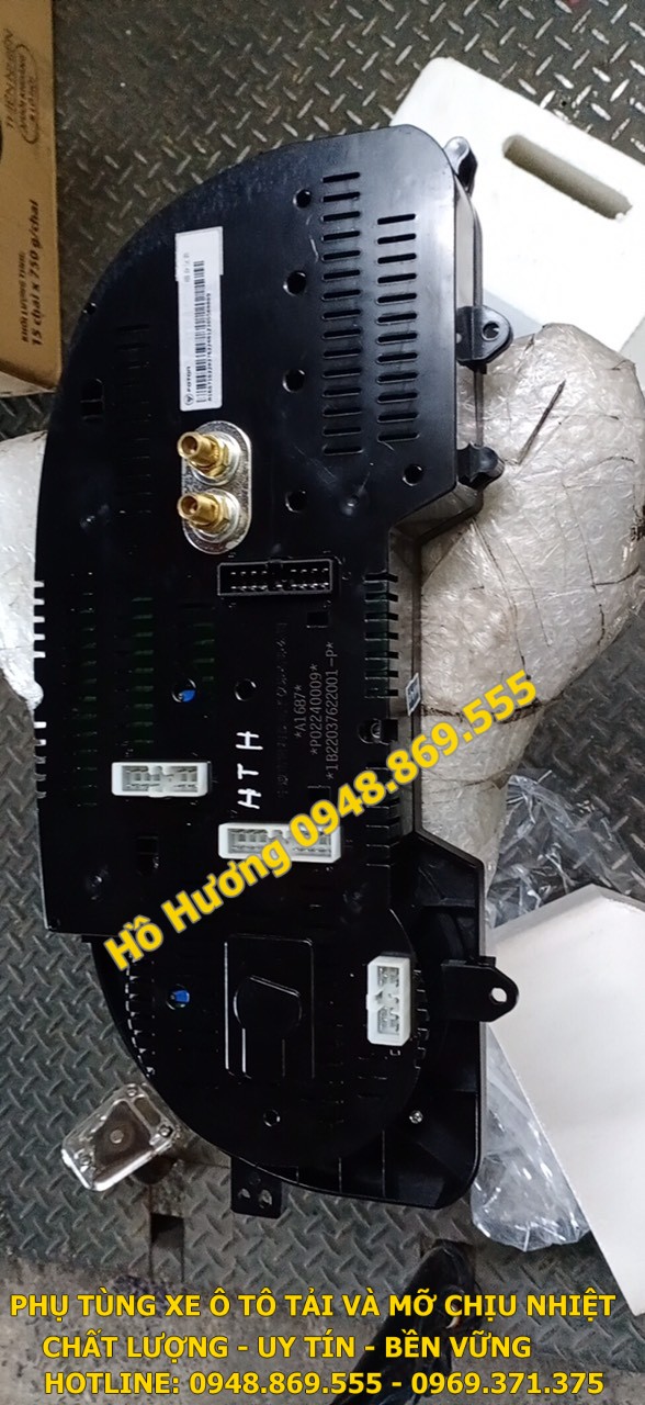 dong ho taplo thaco auman ac990 1B22037622001 (3)