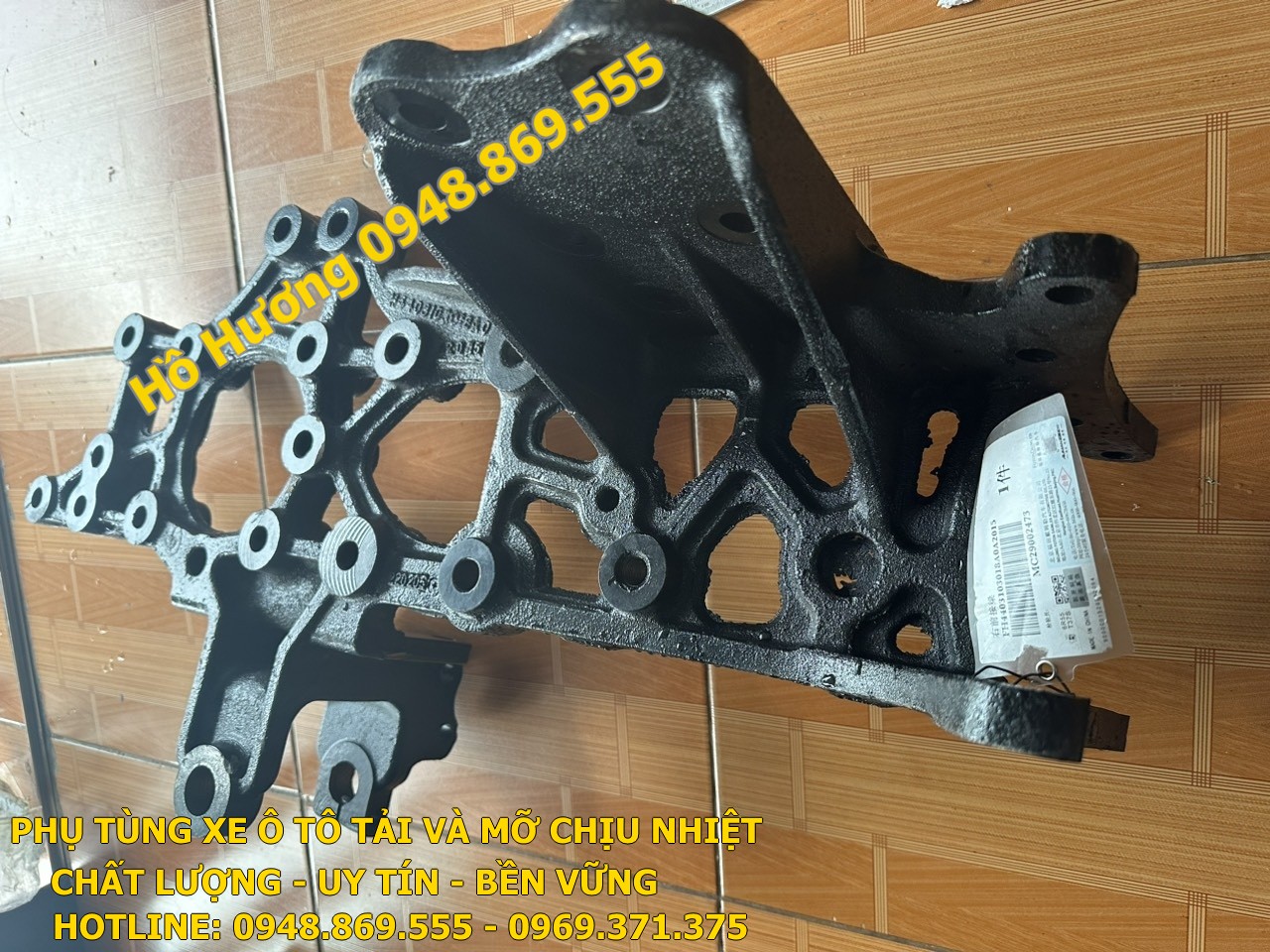 gia bat noi satxi thaco auman FV400 E4 FV375 H4403103018A0 phu tung thaco auman (1)