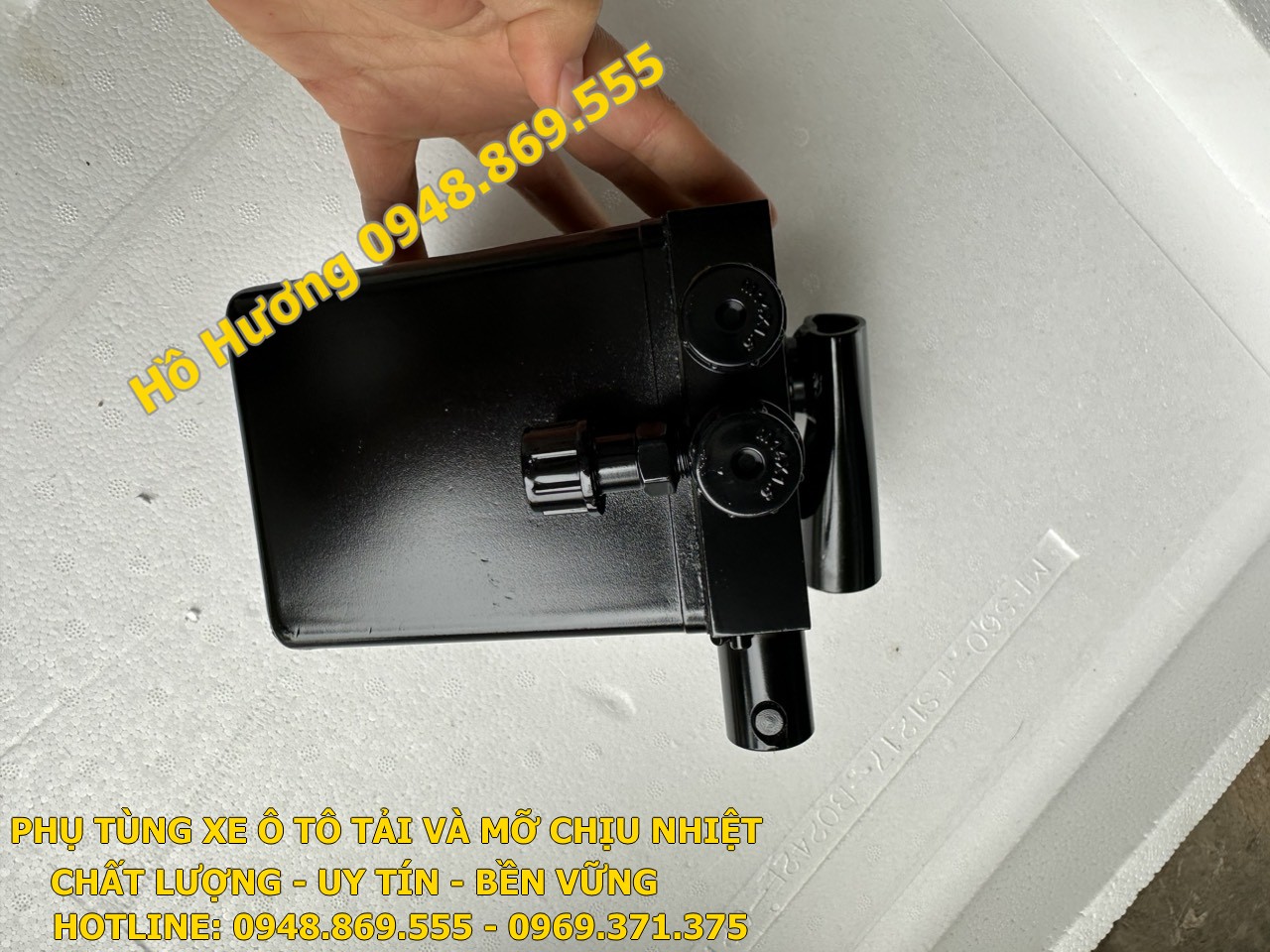 kich cabin dongfeng 15 tan 5005010 C0100 (3)