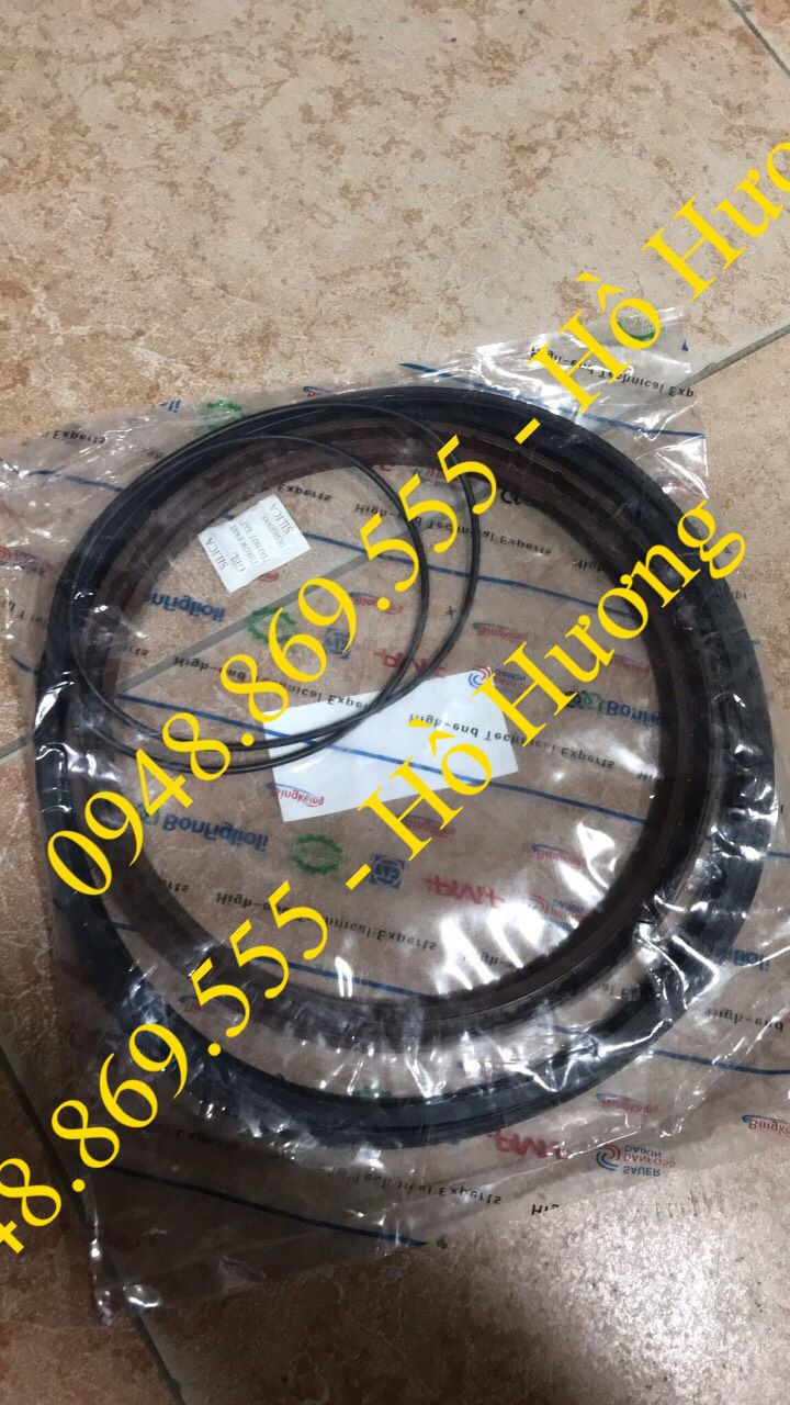 phot chan dau hop giam toc xe bon tron be tong 235 265 15 (1)
